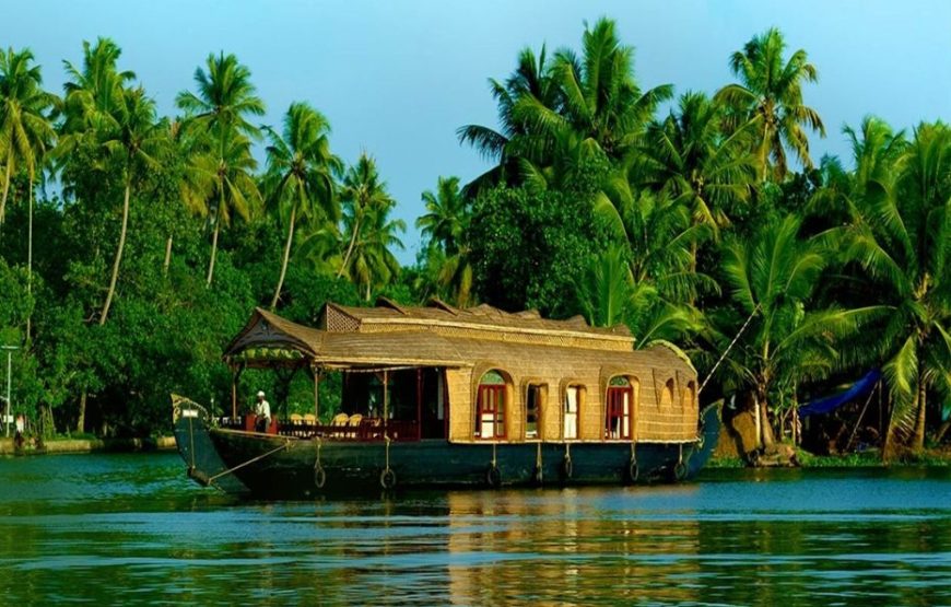 Kerala: 03 Nights/04 Days Package